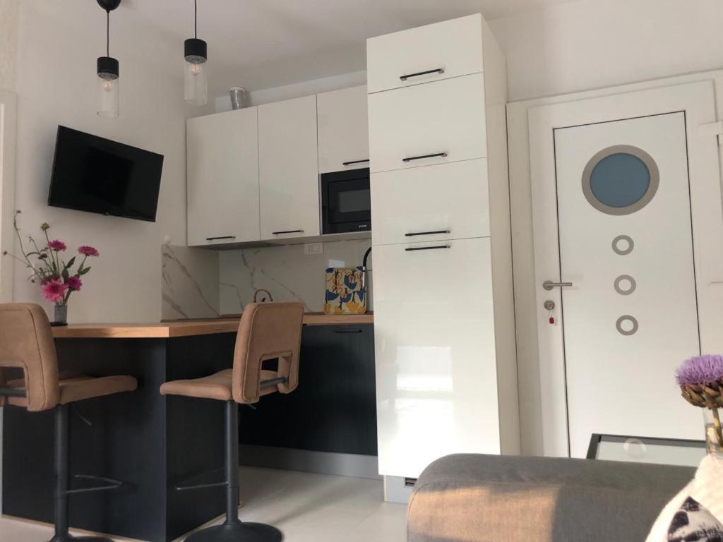 Apartment Lena Чижичи Экстерьер фото